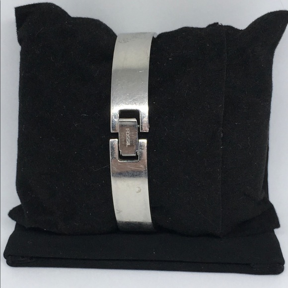 Women’s Fossil Steel Watch (FS 2560) - Picture 4 of 5